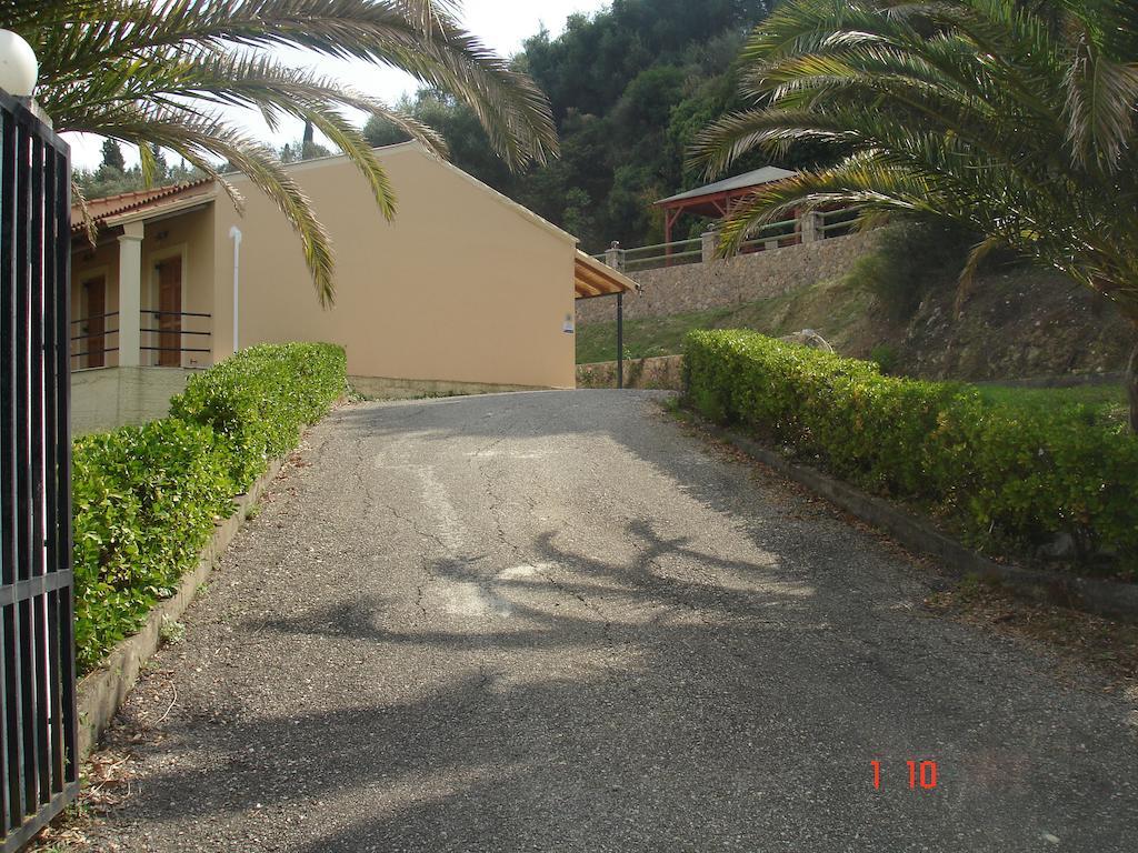 ארמונס Serenita Apartments מראה חיצוני תמונה