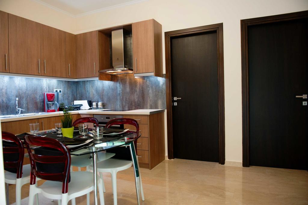 ארמונס Serenita Apartments מראה חיצוני תמונה