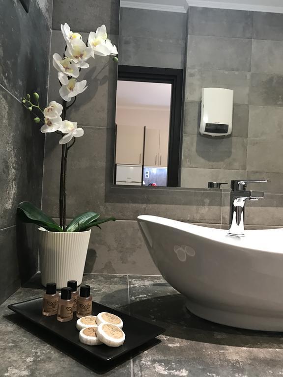 ארמונס Serenita Apartments מראה חיצוני תמונה