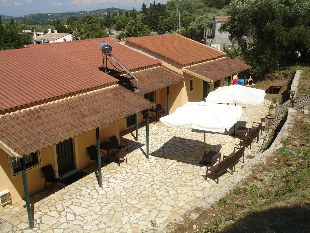 ארמונס Serenita Apartments מראה חיצוני תמונה